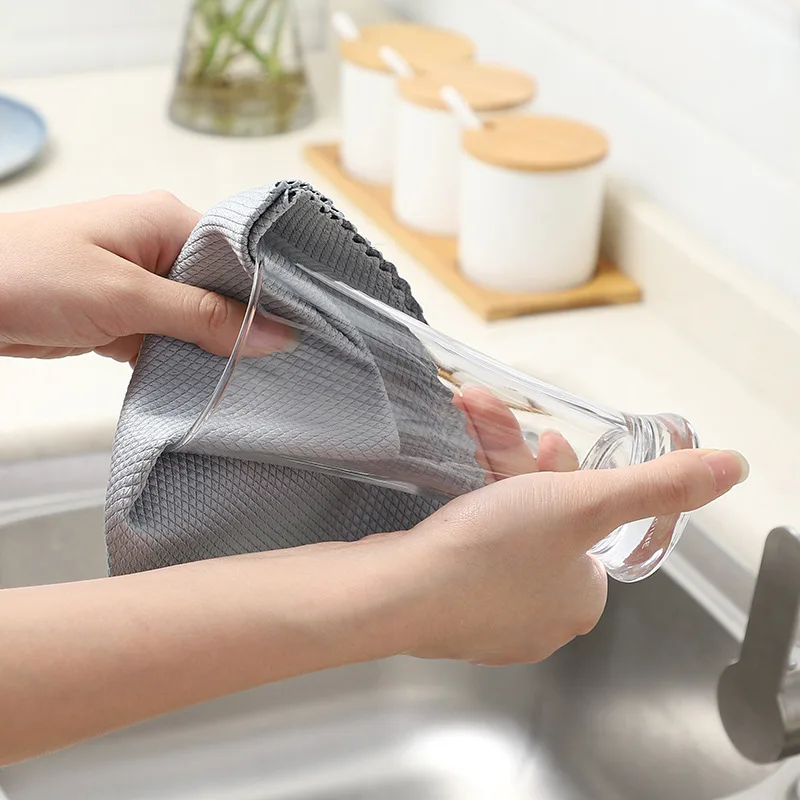 Mikrofaser Fischschuppen Spültücher – Super Saugfähige Ölabweisende Küchen Reinigungstücher | Glas- & Fensterwischtücher für Haushalt – Bild 6